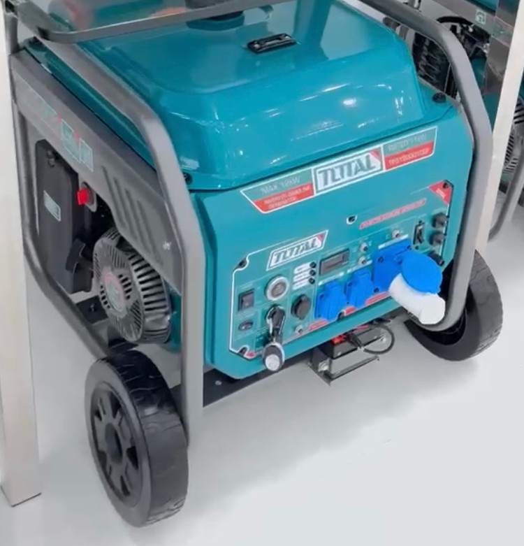 موتور برق بنزینی ۱۲ کیلو وات ریموت استارت توتال دارای پورت ATS مدل TP3120001CEP